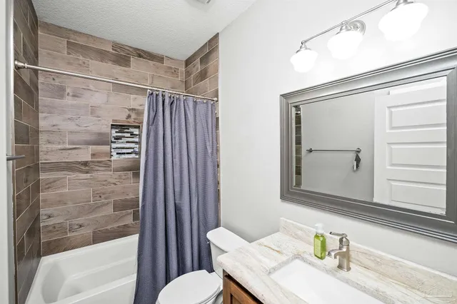 $525,000 | 1121 East Maxwell Street, Pensacola, FL 32503