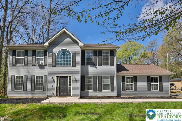 $379,000 | 1143 Willow Creek Drive, Kunkletown, PA 18058