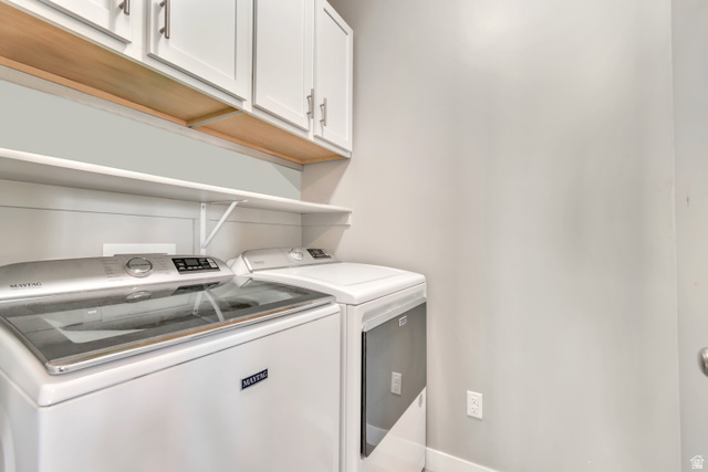 3232 West 1670th Street North Provo, UT 84601 - Photo 17 of 33 Laundry area with cabinet space and independent washer and dryer
