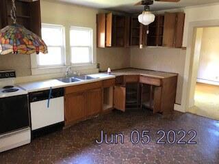 2604 Joy Ranch Road Woodlawn, VA 24381 - Photo 8 of 11 joy ranch clean int 9