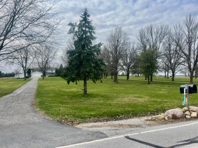 14296 Delaware Street Crown Point, IN 46307 - Photo 3 of 69 640x480