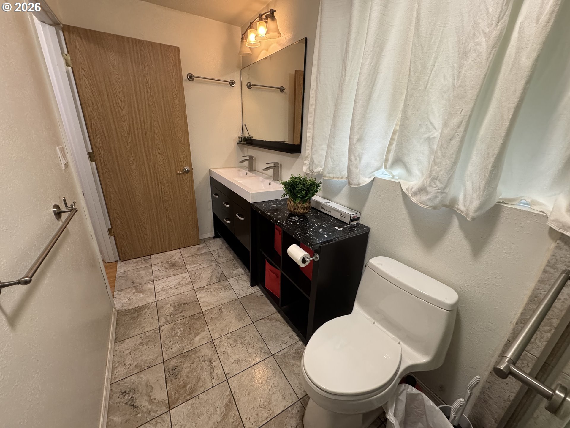 3330 Chester Street North Bend, OR 97459 - Photo 17 of 31
