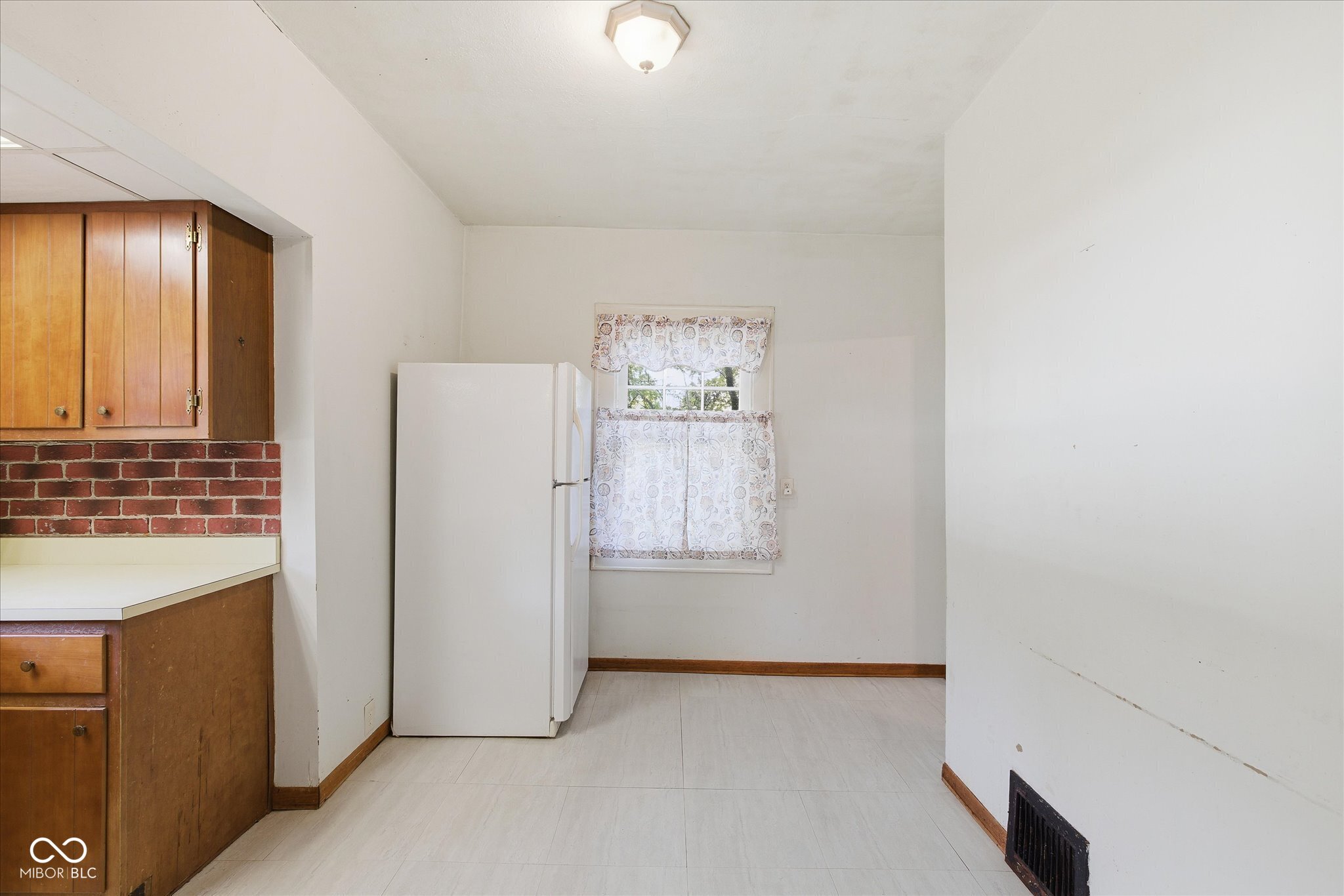 7516 Acton Road Indianapolis, IN 46259 - Photo 18 of 39 Gallery Image 18