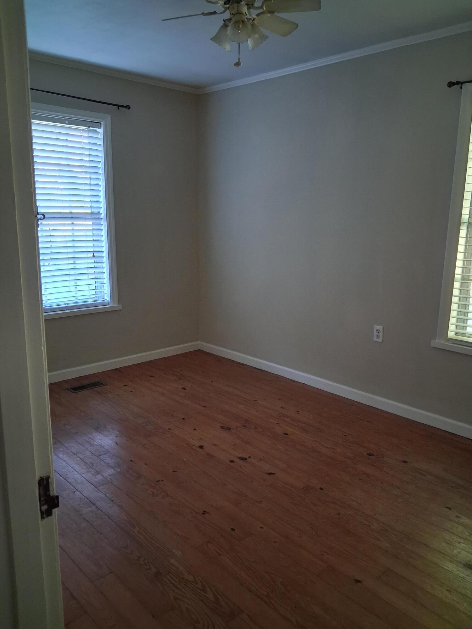 133 Hogan Road Rossville, GA 30741 - Photo 4 of 7 bedroom