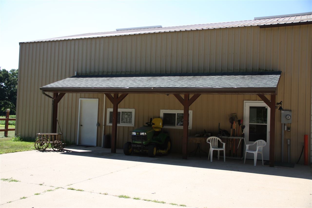1468 Early Stagecoach Road Manchester, IA 52057 - Photo 19 of 20 Gallery Image 19