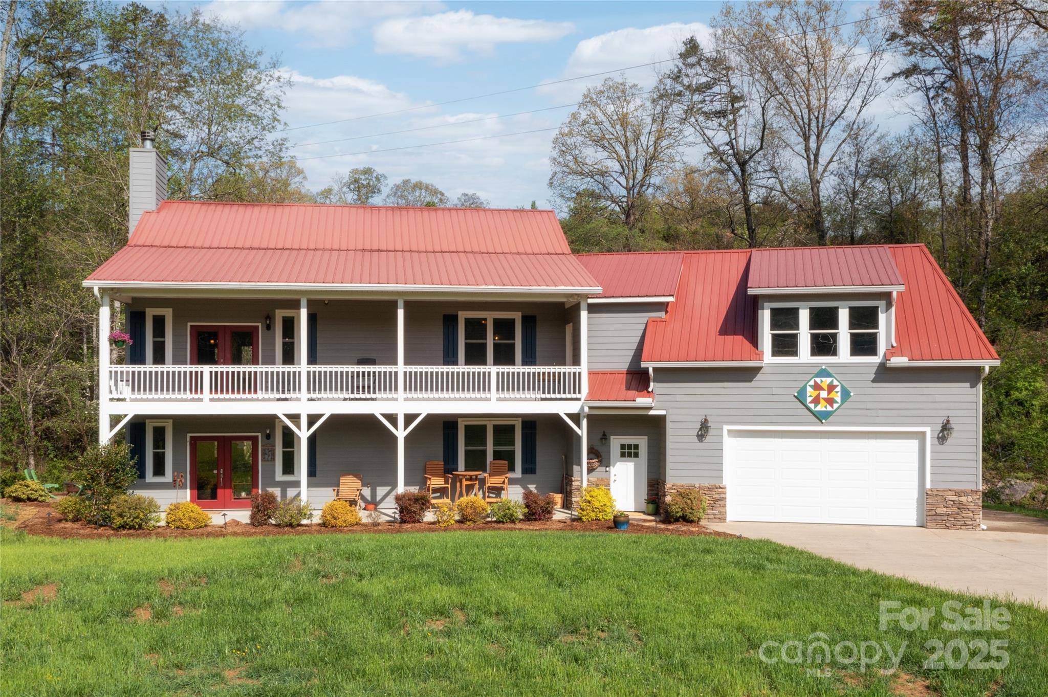 85 Laurel Cove Road Candler, NC 28715 - Photo 3 of 48 Gallery Image 3