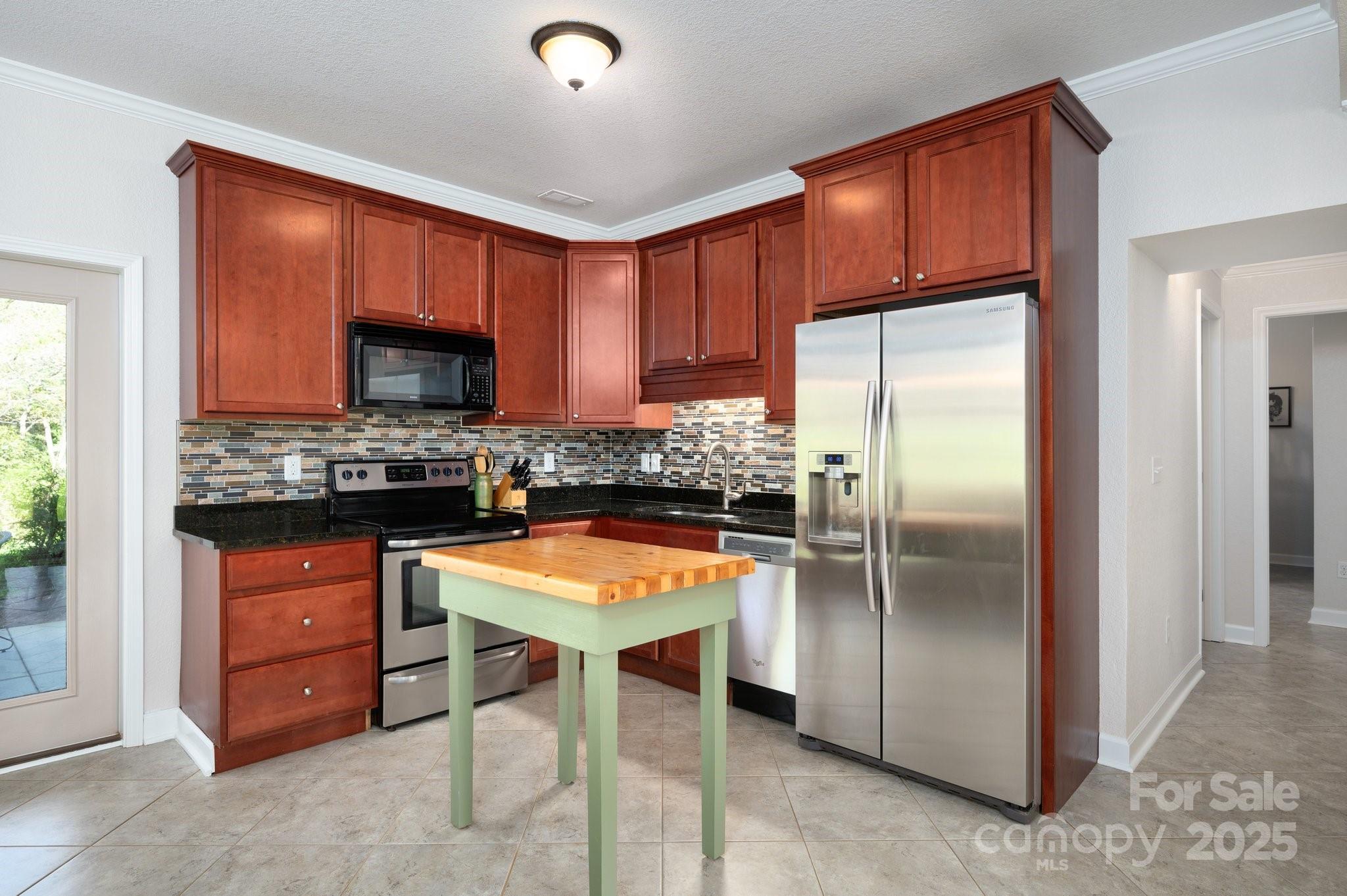 85 Laurel Cove Road Candler, NC 28715 - Photo 8 of 48 Gallery Image 8