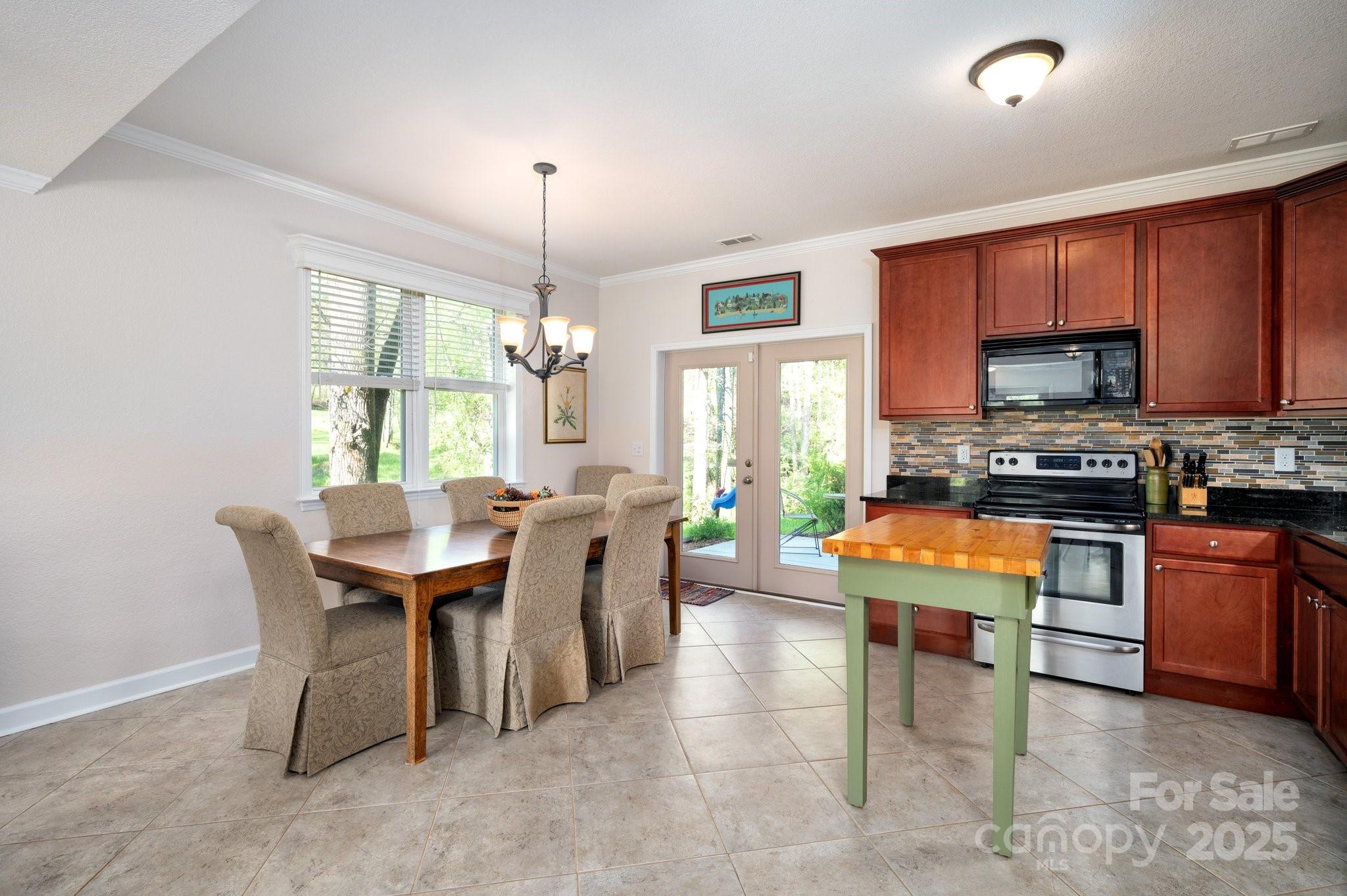 85 Laurel Cove Road Candler, NC 28715 - Photo 10 of 48 Gallery Image 10