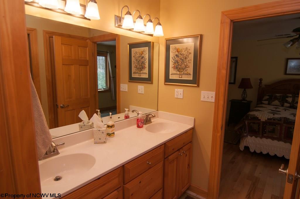 423 Bobcat Road Davis, WV 26260 - Photo 11 of 20 Gallery Image 11