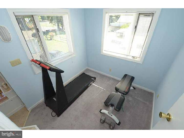 325 Valley View Road Springfield, PA 19064 - Photo 19 of 25