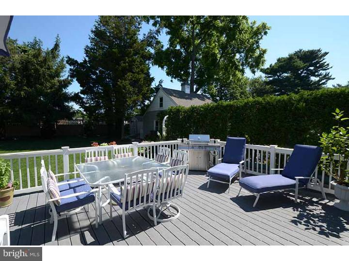 325 Valley View Road Springfield, PA 19064 - Photo 23 of 25 Deck