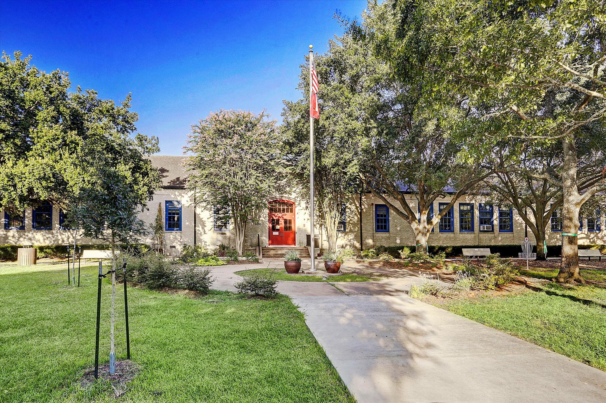 2001 Holcombe Boulevard, Unit 1106 Houston, TX 77030 - Photo 47 of 50 Roberts Elementary