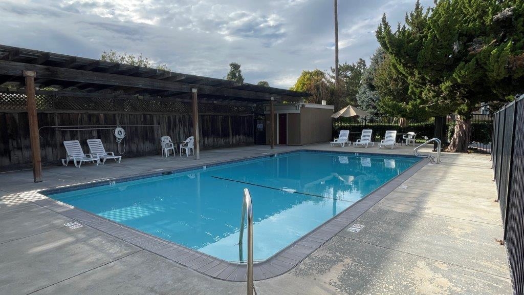 1919 Ygnacio Valley Road, Unit 24 Walnut Creek, CA 94598 - Photo 16 of 17