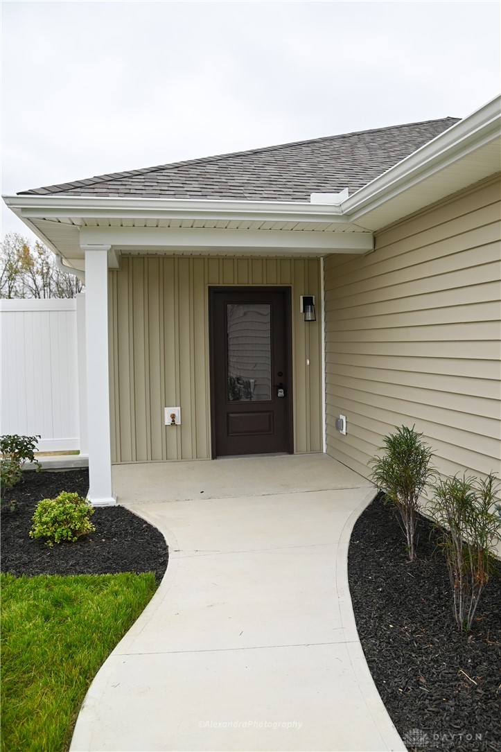 546 Reed Avenue Versailles, OH 45380 - Photo 3 of 43