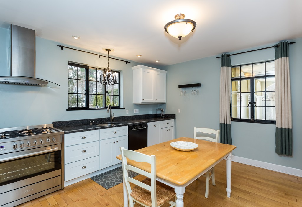 58 Meadowbrook Road Longmeadow, MA 01106 - Photo 11 of 30 Gallery Image 11