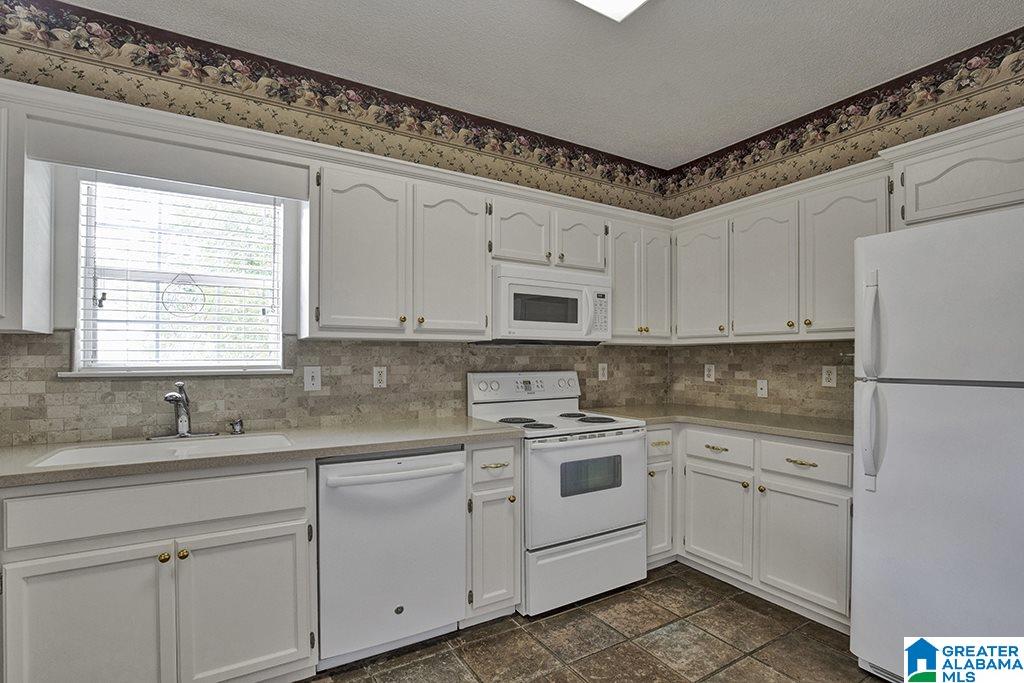 5108 Alex Way Clay, AL 35215 - Photo 8 of 23
