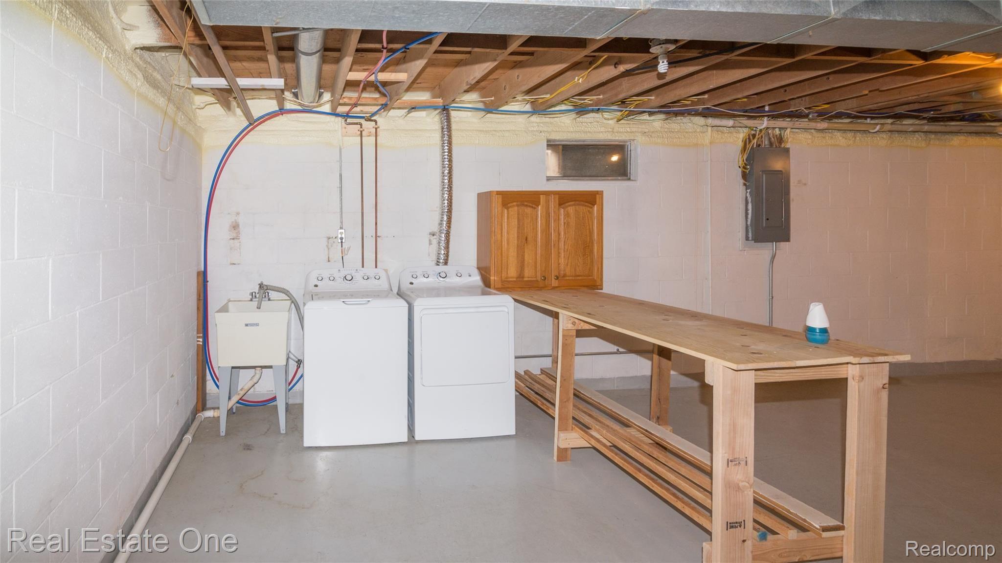 905 Fields Road Dansville, MI 48819 - Photo 44 of 58 046_50.jpg