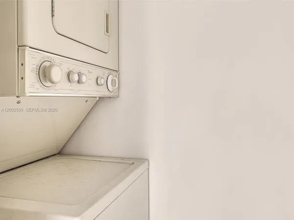 $2,000 | 5710 Northwest 21st Street, Unit 36B, Lauderhill, FL 33313