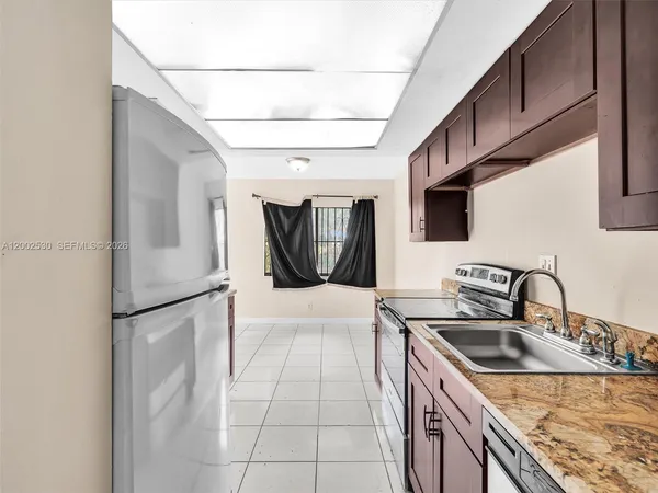 $2,000 | 5710 Northwest 21st Street, Unit 36B, Lauderhill, FL 33313