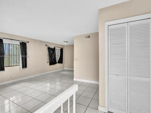 $2,000 | 5710 Northwest 21st Street, Unit 36B, Lauderhill, FL 33313