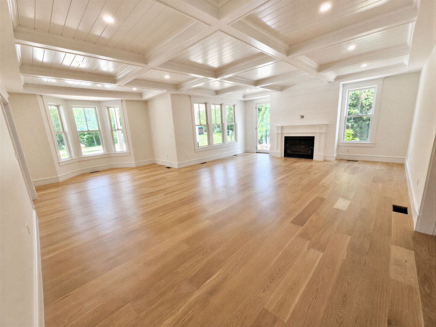 9 Sutton's Way Edgartown, MA 02539 - Photo 6 of 51 Gallery Image 6