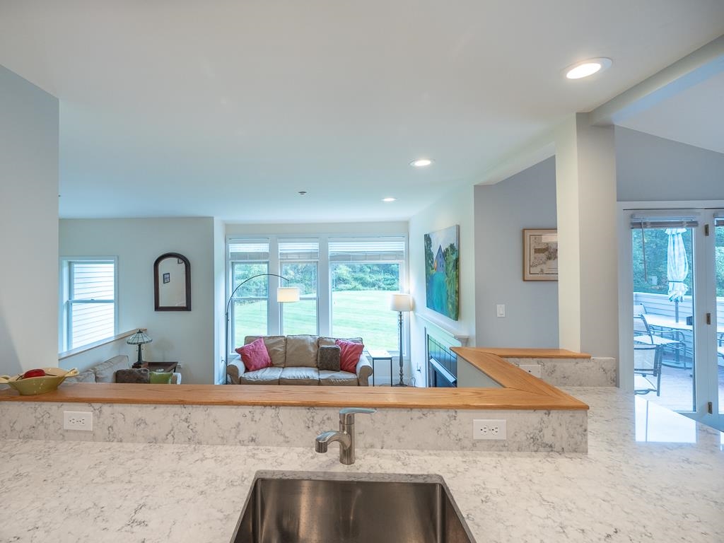 159 Catamount Road, Unit 11A Hartford, VT 05059 - Photo 7 of 37 Gallery Image 7