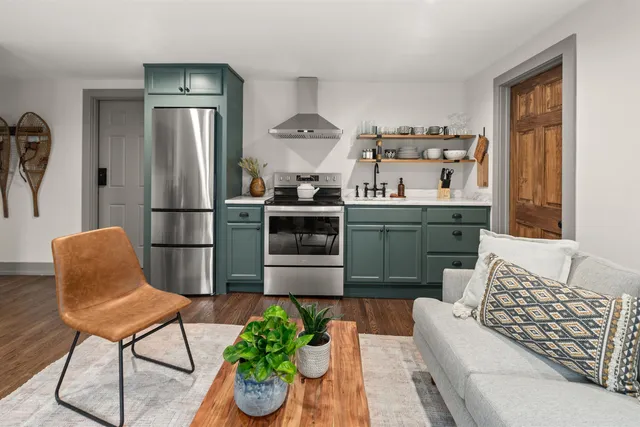 $4,950,000 | 56 Turner Mill Lane, Stowe, VT 05672