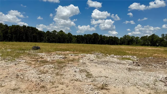 a view of a lake with houses