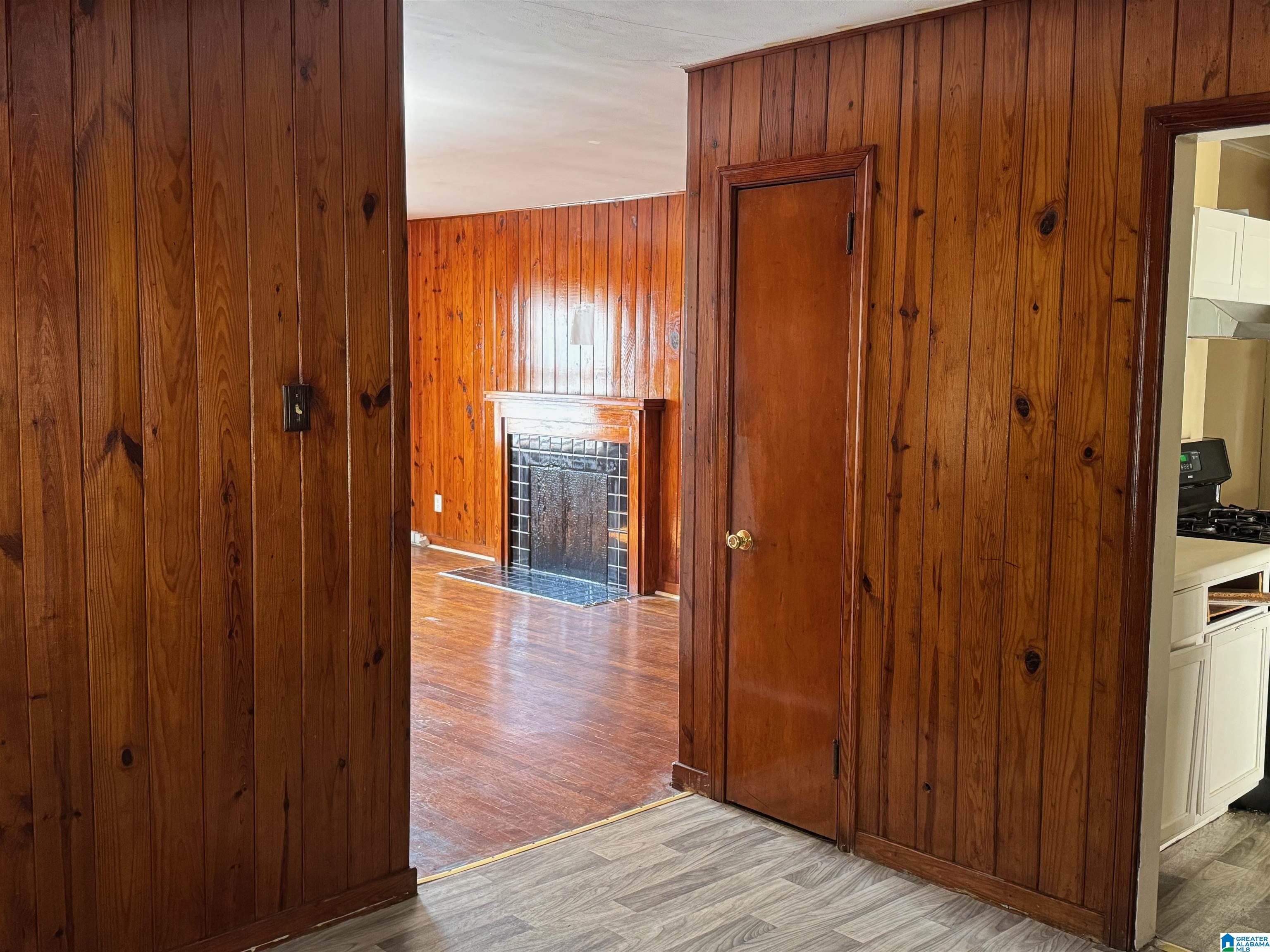 6729 Grasselli Road Fairfield, AL 35064 - Photo 8 of 22 Gallery Image 8