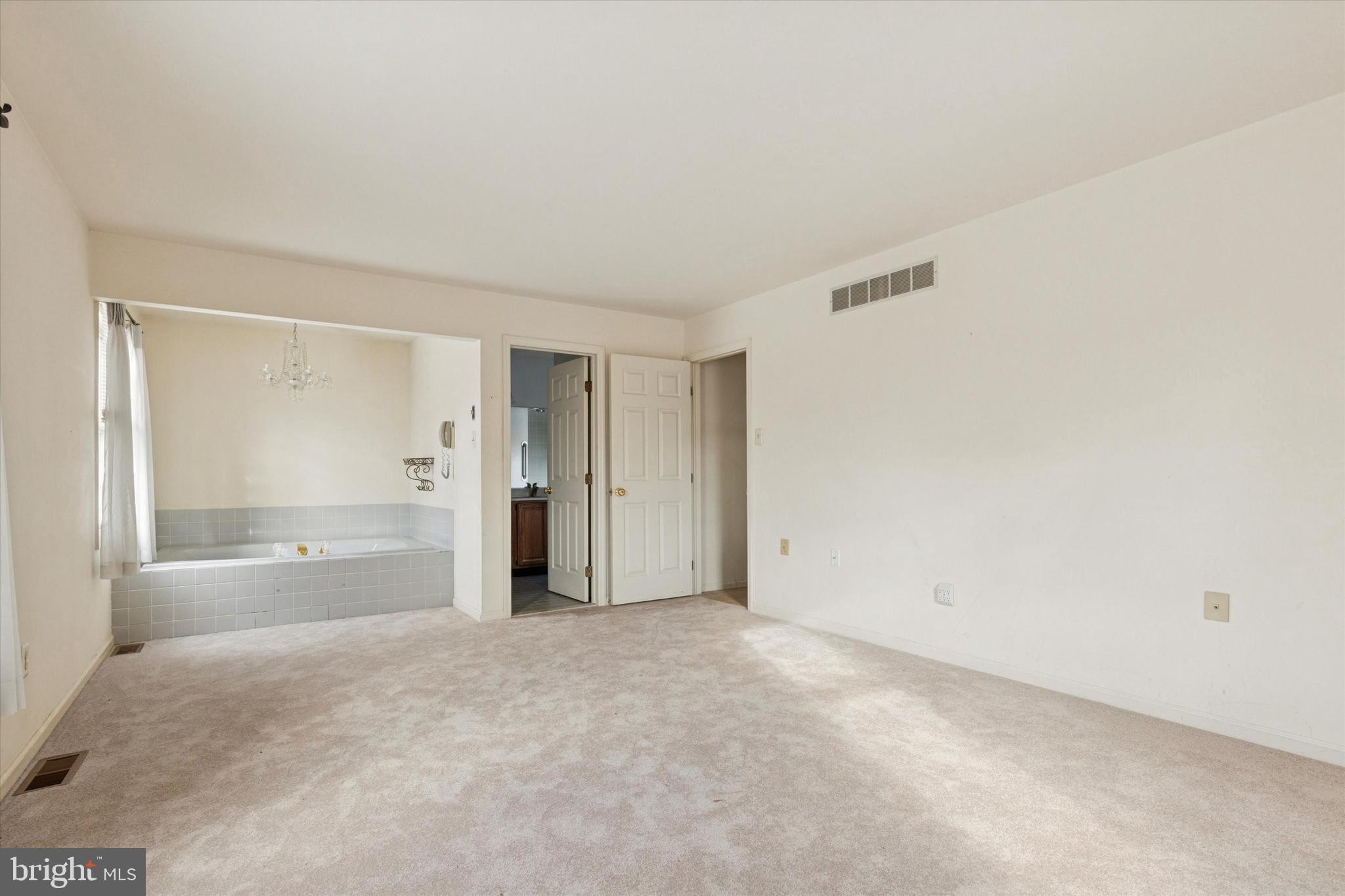 257 Mingo Road Royersford, PA 19468 - Photo 25 of 31 a view of an empty room