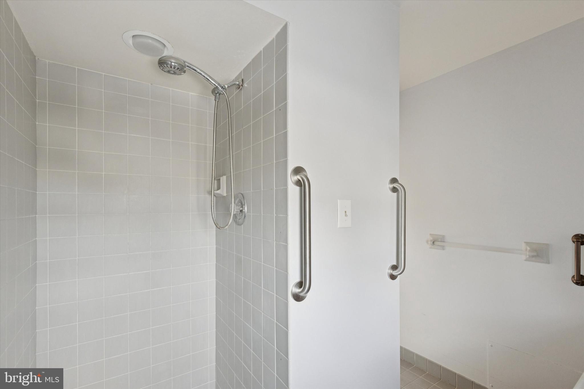 257 Mingo Road Royersford, PA 19468 - Photo 27 of 31 a bathroom with a shower