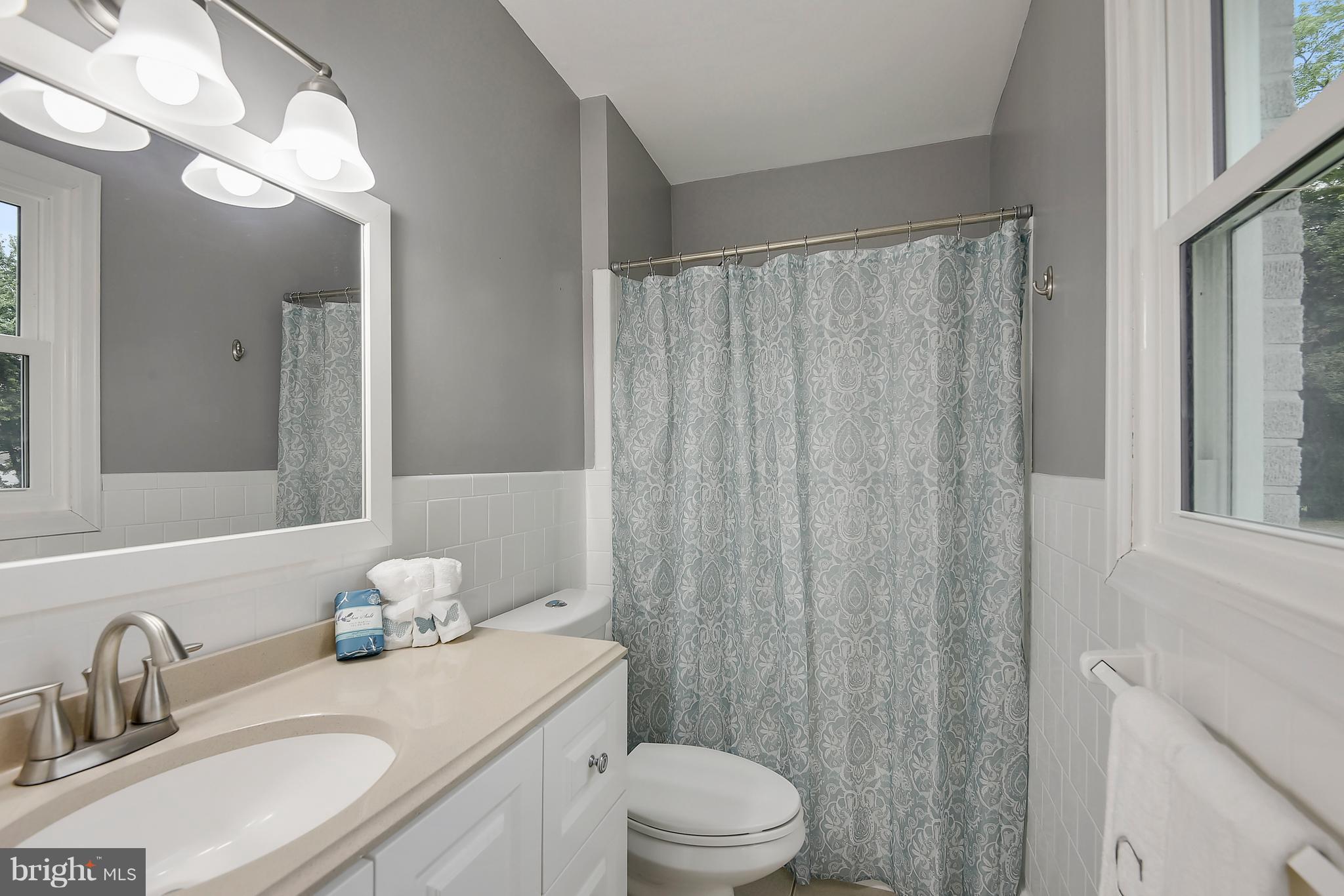 8615 Emory Grove Road Gaithersburg, MD 20877 - Photo 12 of 27 Renovated MBA is fresh and bright
