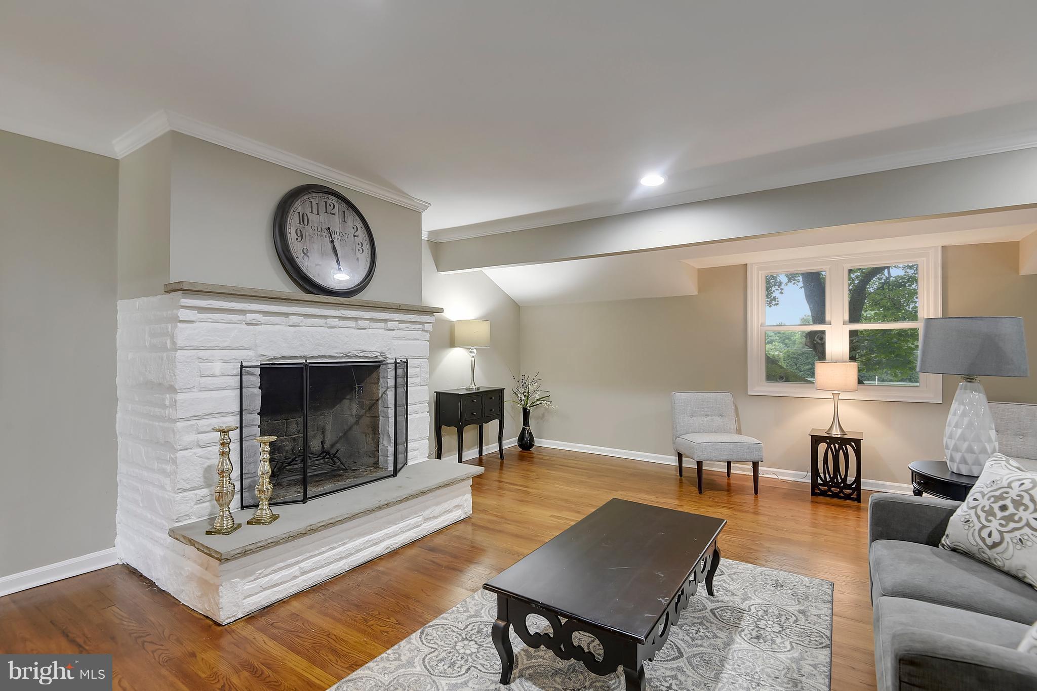 8615 Emory Grove Road Gaithersburg, MD 20877 - Photo 5 of 27 Great Room with Wood Burning Fireplace