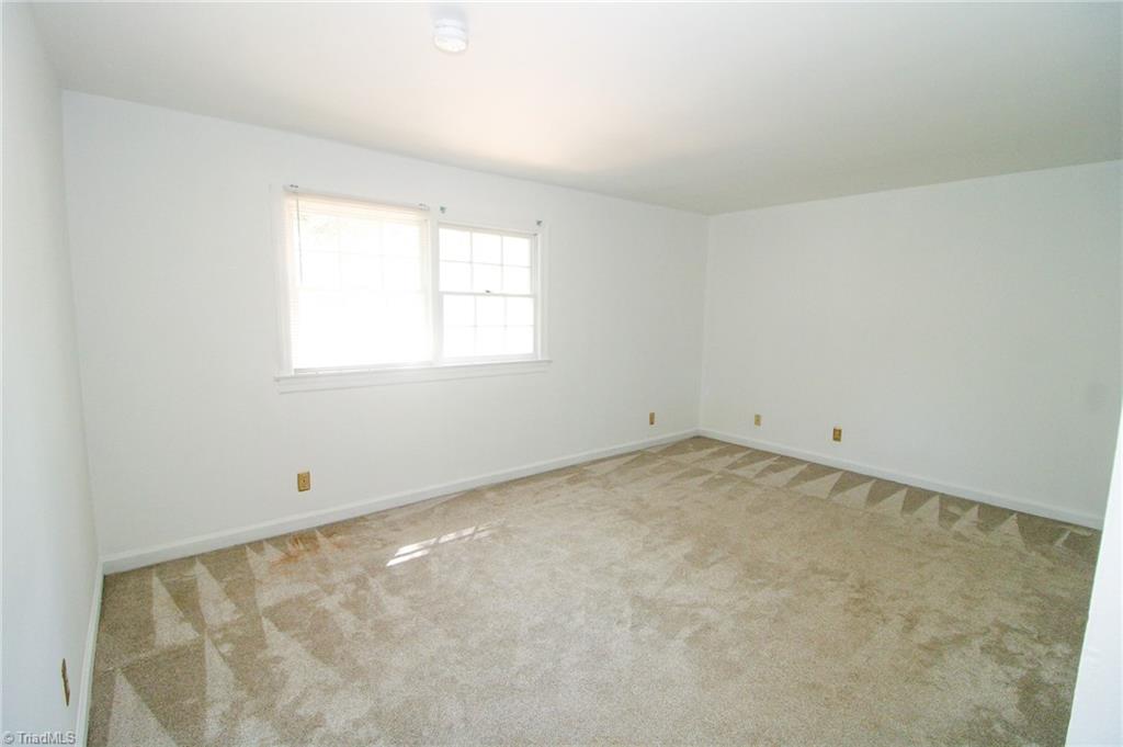 2831 Tully Square Winston-Salem, NC 27106 - Photo 19 of 23