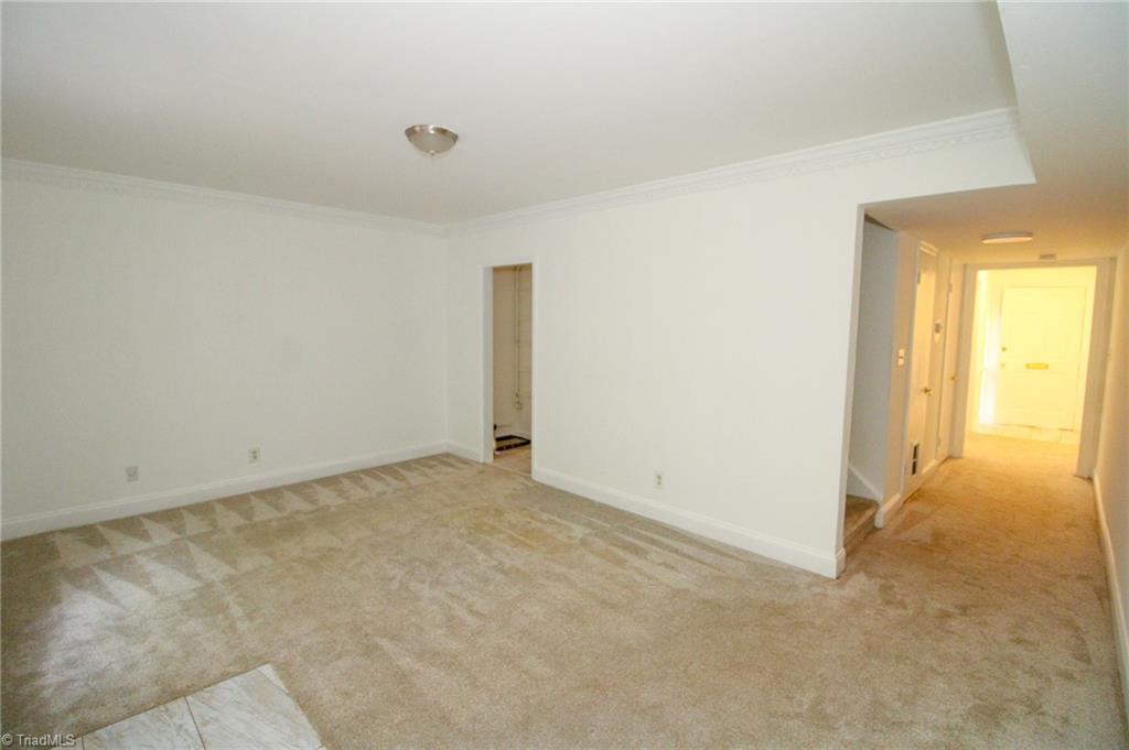 2831 Tully Square Winston-Salem, NC 27106 - Photo 5 of 23