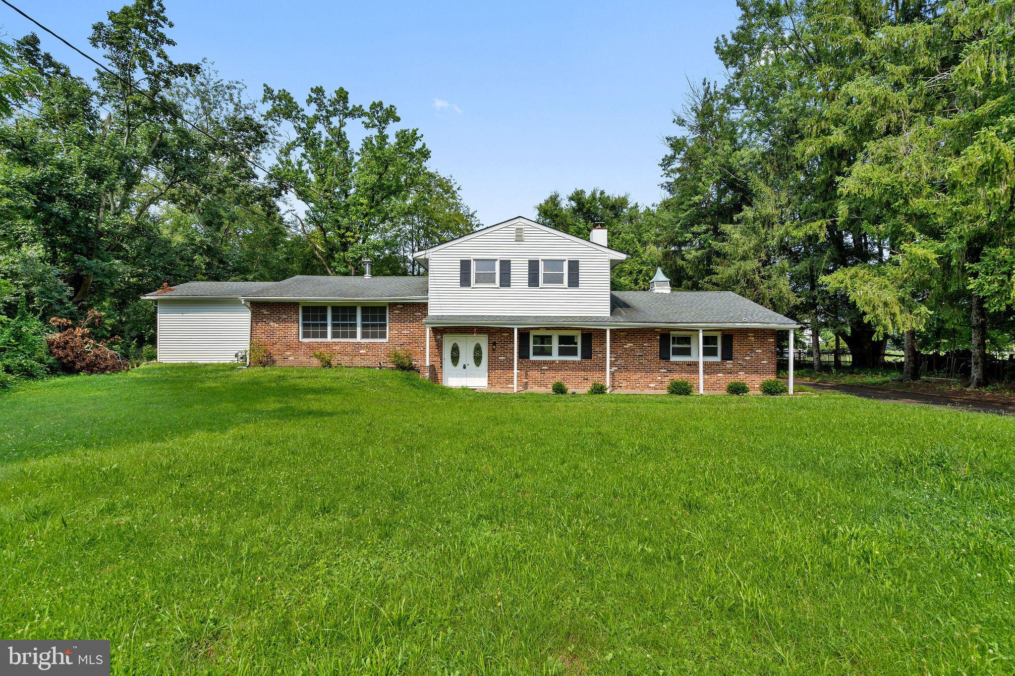 12 Rabbit Hill Road Princeton Junction, NJ 08550 - Photo 1 of 41