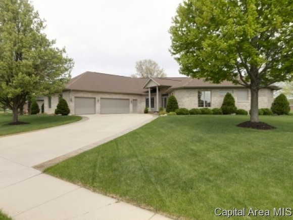 5204 Wildcat Run Springfield, IL 62711 - Photo 1 of 24