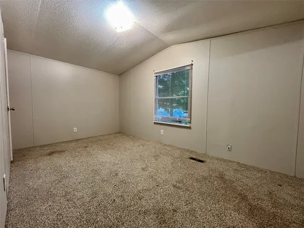 $1,150 | 13295 Pecan Tree Drive, Willis, TX 77318