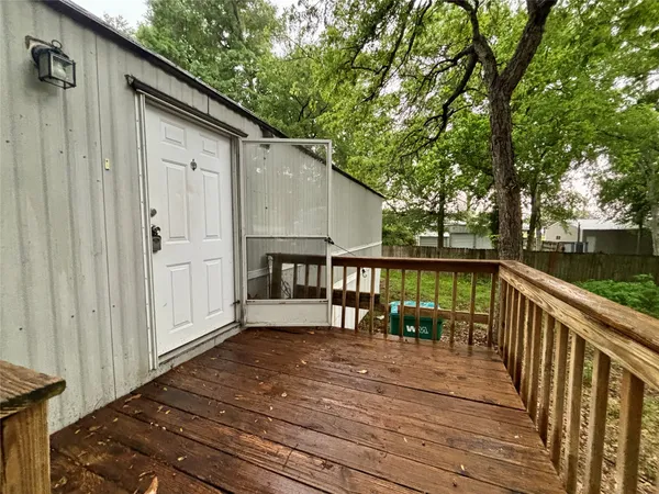 $1,150 | 13295 Pecan Tree Drive, Willis, TX 77318