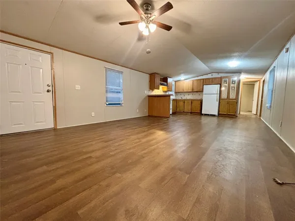 $1,150 | 13295 Pecan Tree Drive, Willis, TX 77318