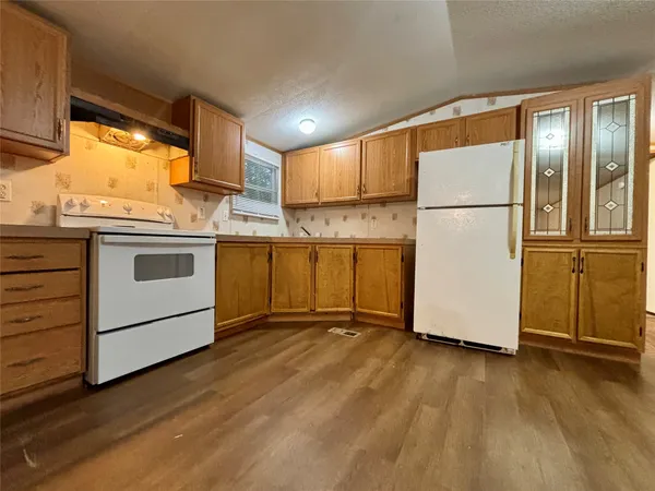 $1,150 | 13295 Pecan Tree Drive, Willis, TX 77318