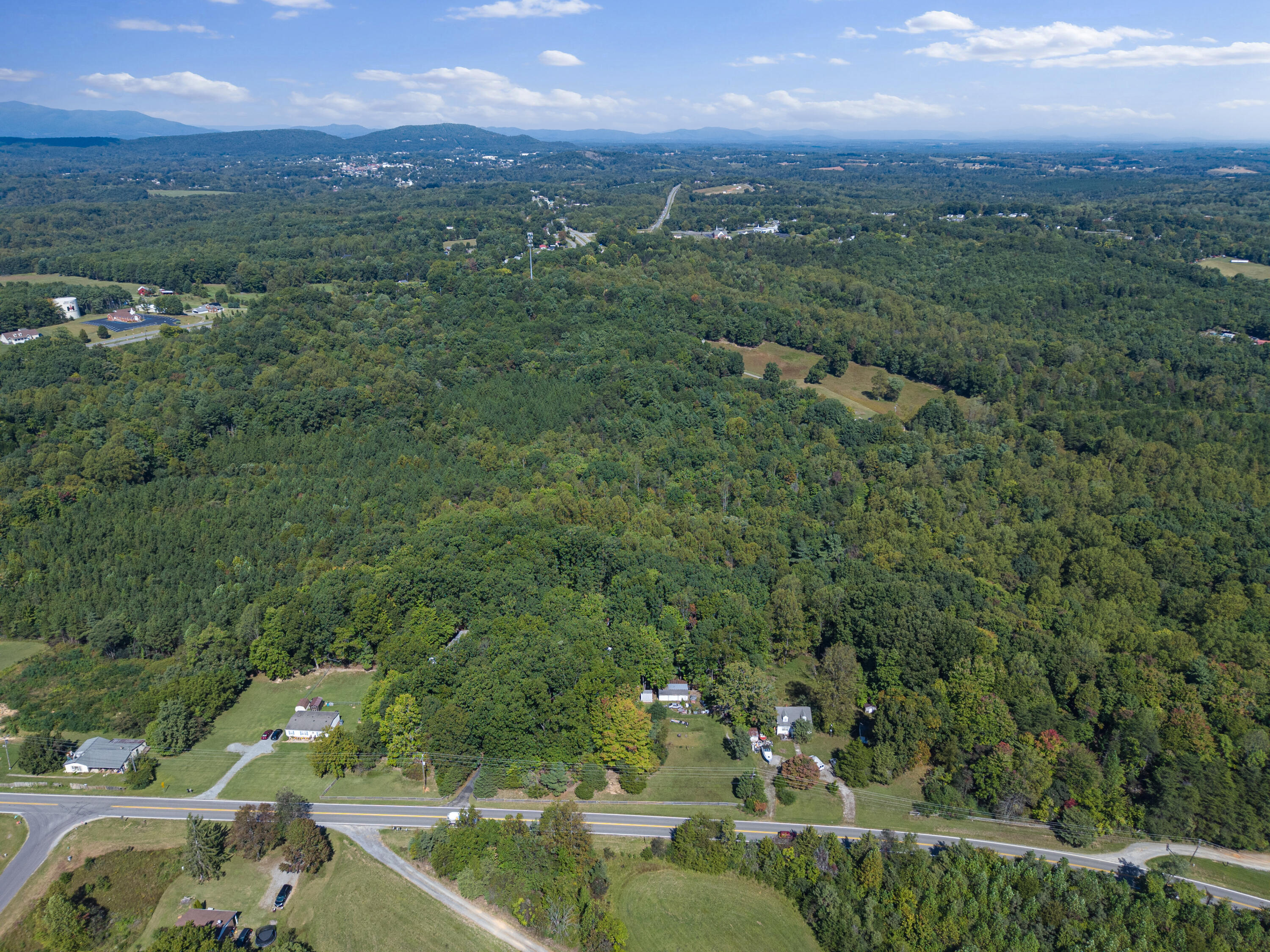 285 Sontag Road Rocky Mount, VA 24151 - Photo 59 of 65 76-285 Sontag Rd-MFW Media