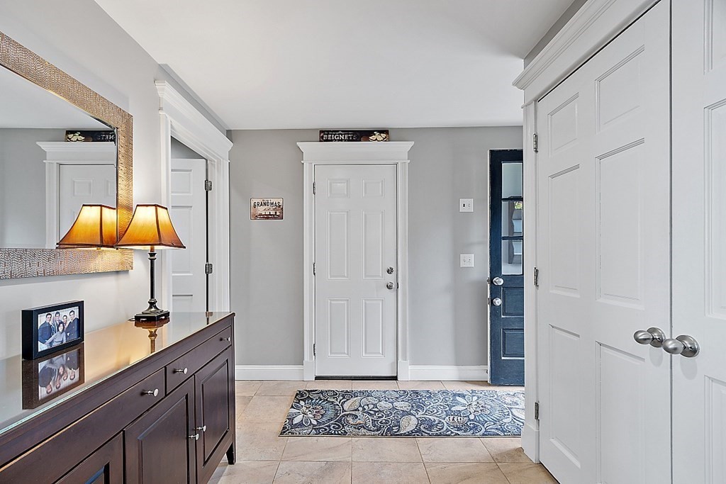 47 Indian Hill Road Worcester, MA 01606 - Photo 14 of 41 Gallery Image 14