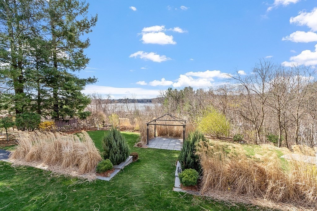 47 Indian Hill Road Worcester, MA 01606 - Photo 2 of 41 Gallery Image 2
