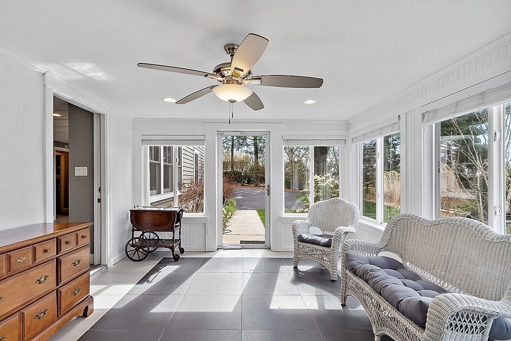 47 Indian Hill Road Worcester, MA 01606 - Photo 36 of 41 Gallery Image 36