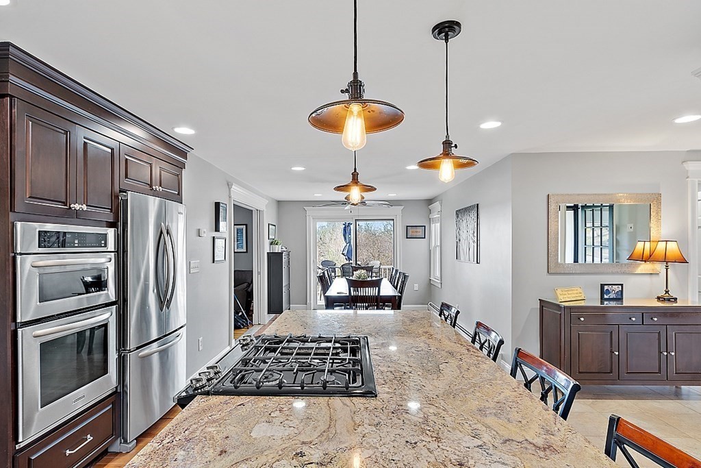 47 Indian Hill Road Worcester, MA 01606 - Photo 8 of 41 Gallery Image 8