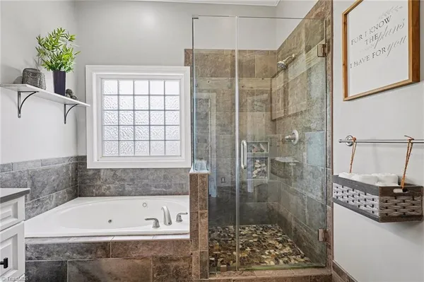 $624,900 | 2001 Anchoridge Avenue, High Point, NC 27265