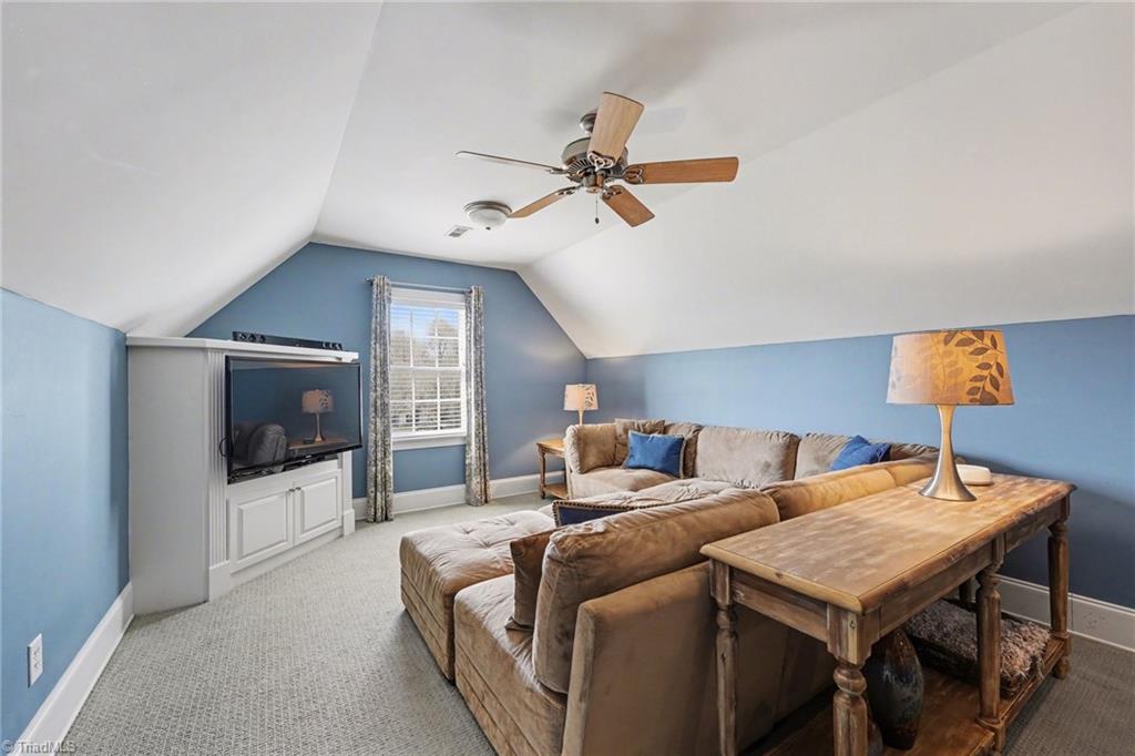 2001 Anchoridge Avenue High Point, NC 27265 - Photo 26 of 39