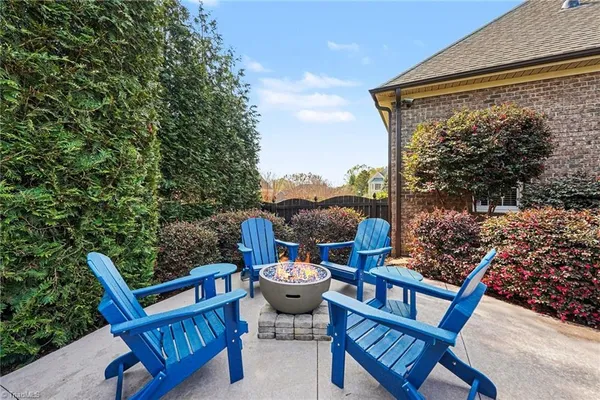 $624,900 | 2001 Anchoridge Avenue, High Point, NC 27265