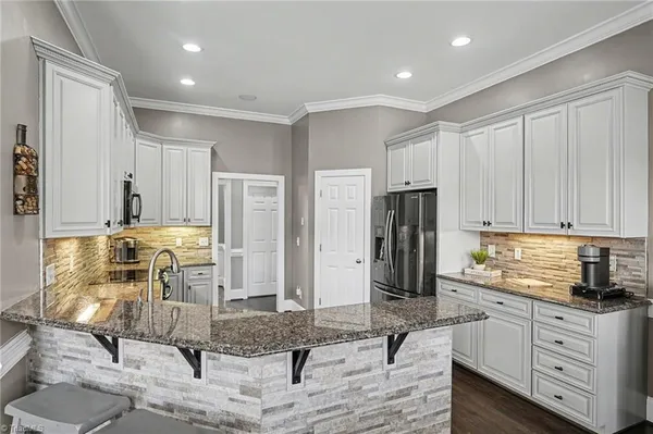 $624,900 | 2001 Anchoridge Avenue, High Point, NC 27265